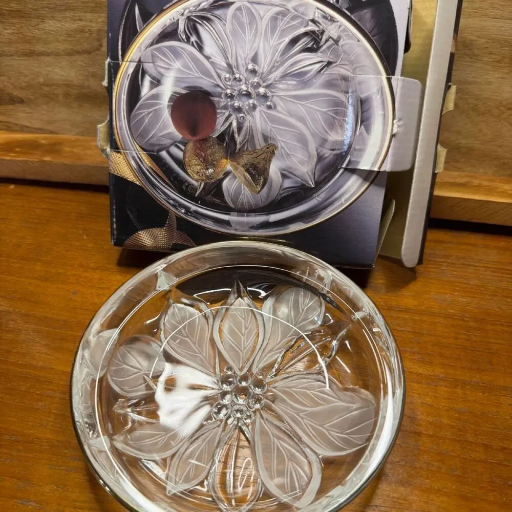NEW Lead Crystal Poinsetta Candy Dish with Gold Trim New in Original Box